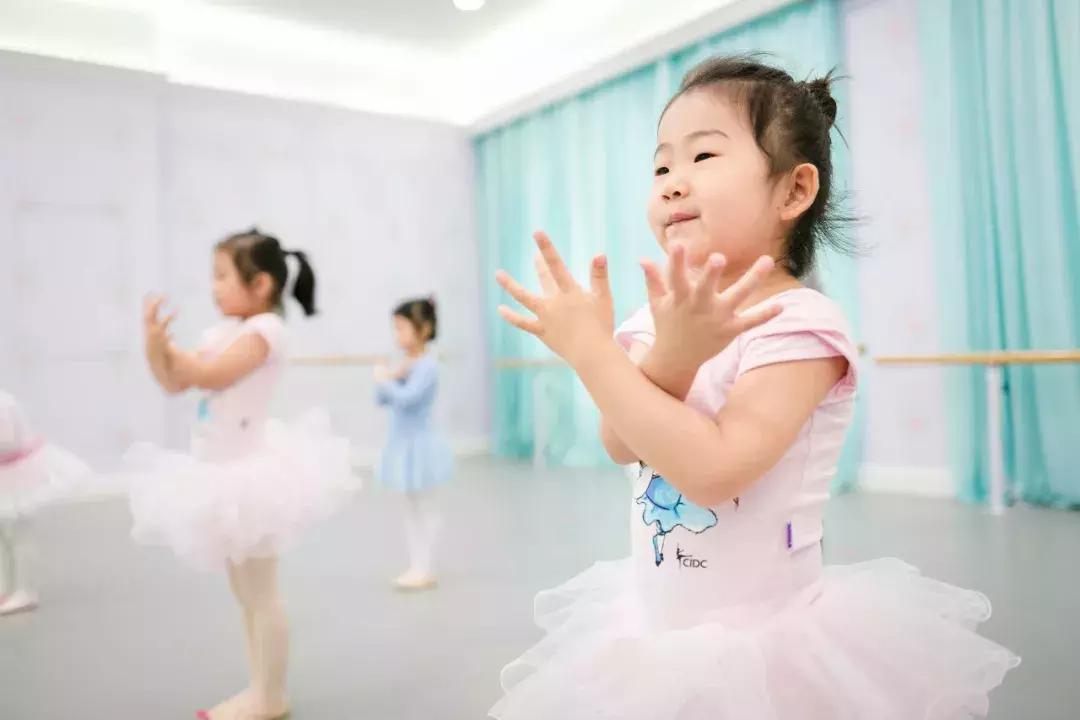 郑州芭蕾舞艺考培训学校有哪些,郑州最好的芭蕾舞学校