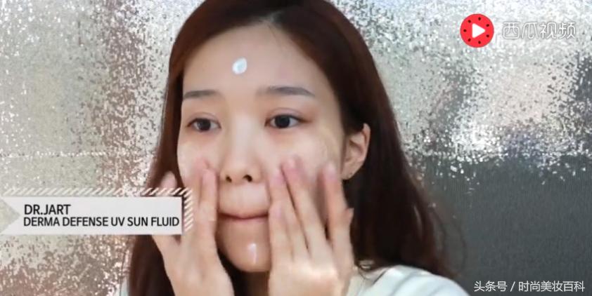 充满复古风格的橘色妆容,日常改良版的小复古风妆容