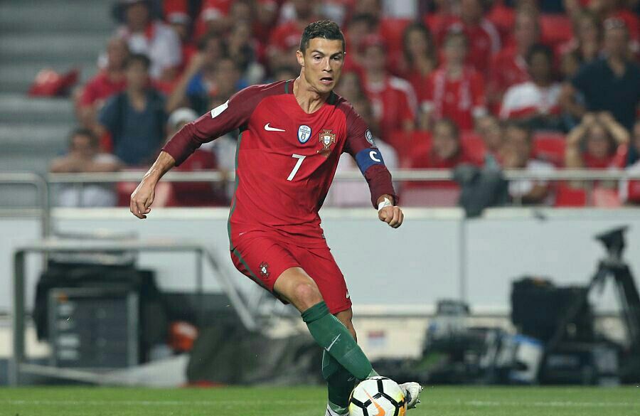 天生领袖英文,天生领袖气质足球