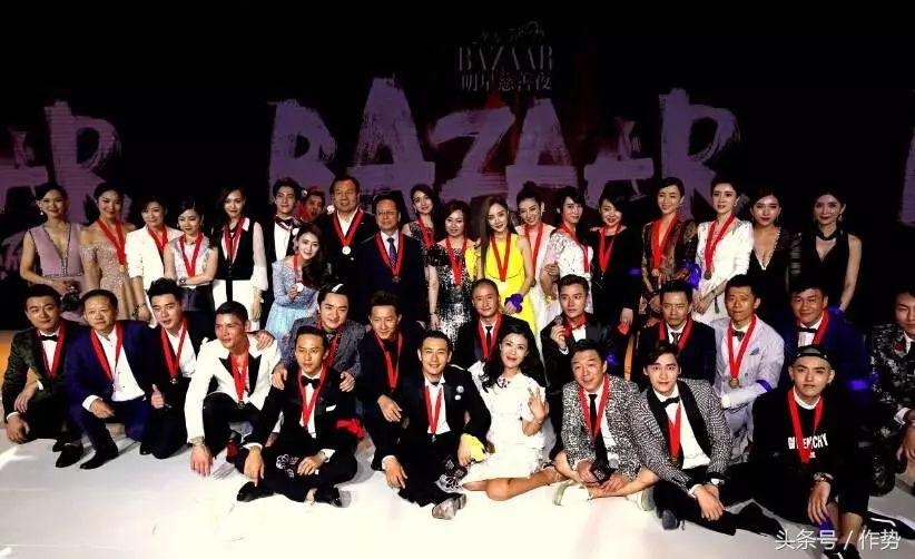 爱皮草爱蹭照、做微商搞代言，揭秘时尚芭莎女王——苏芒