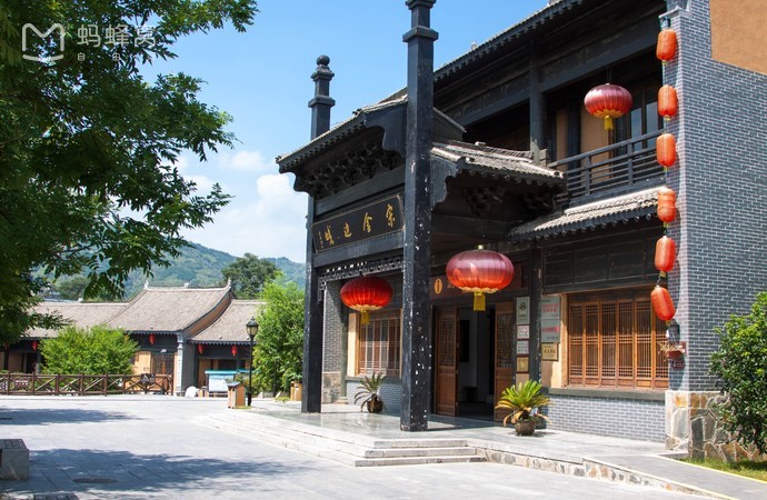 陕西商洛丹凤葡萄酒,陕西省商洛市丹凤的红葡萄酒