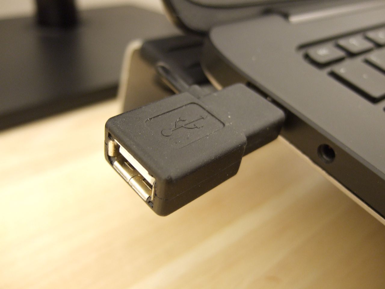 笔记本散热冰垫评测,orico笔记本散热支架