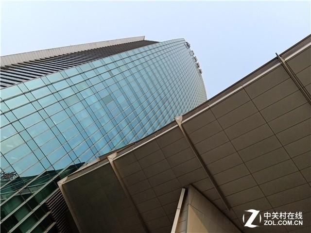 2020年再看oppor15怎么样,oppor15梦镜版与标准版测评