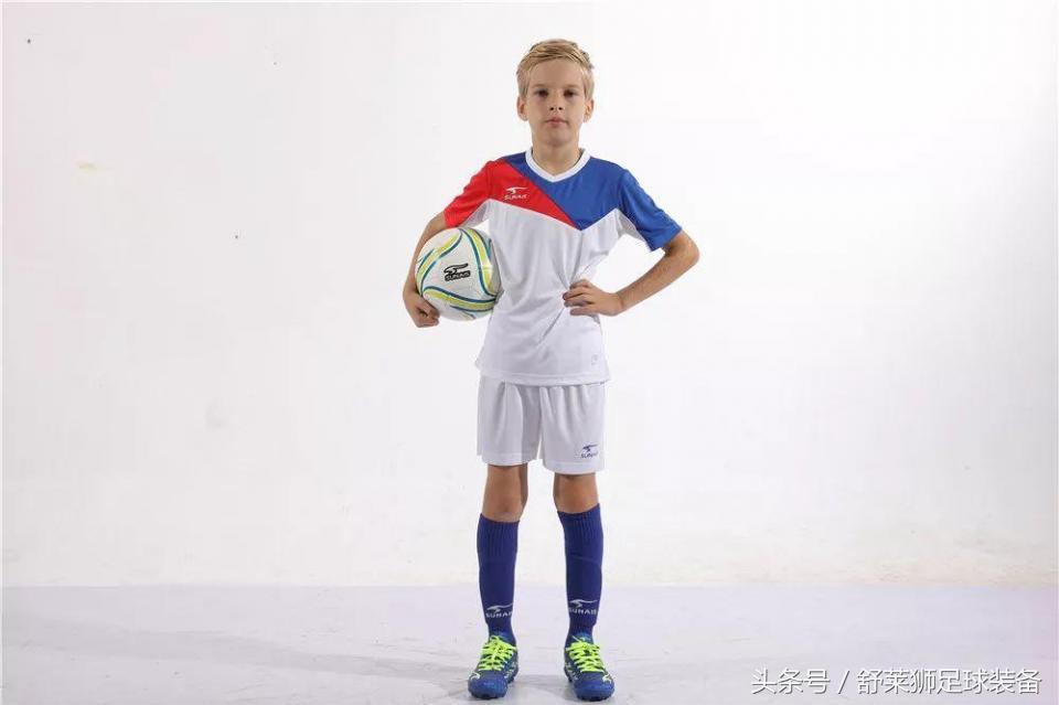 舒莱狮足球服湖绿,足球队服舒莱狮