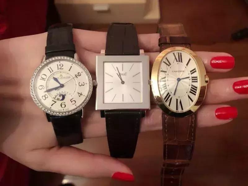 戴表和不戴表的对比照,男生戴表和不戴表有什么区别