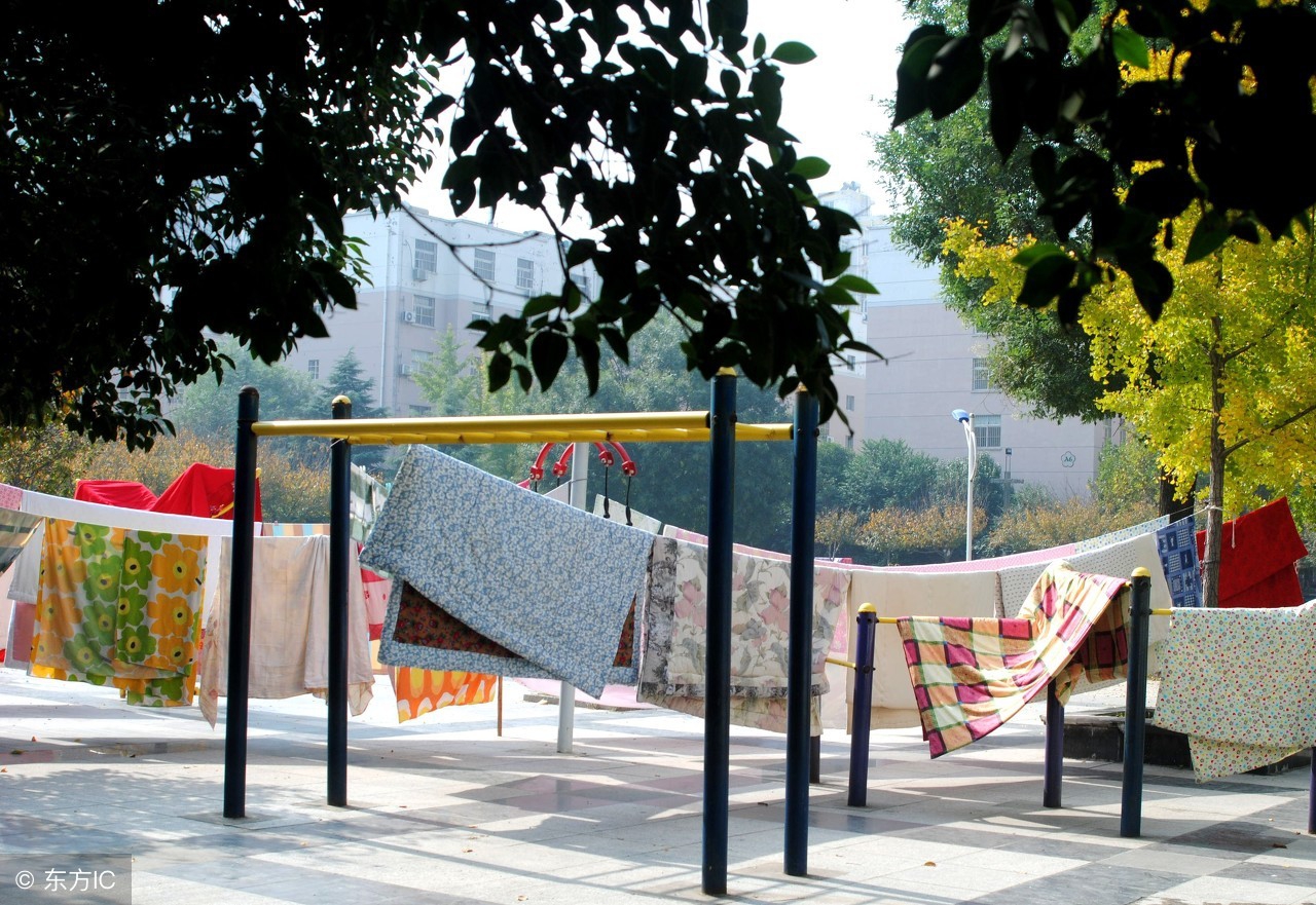 三月晒被子有忌讳吗,三月龄晒太阳的正确时间和方法