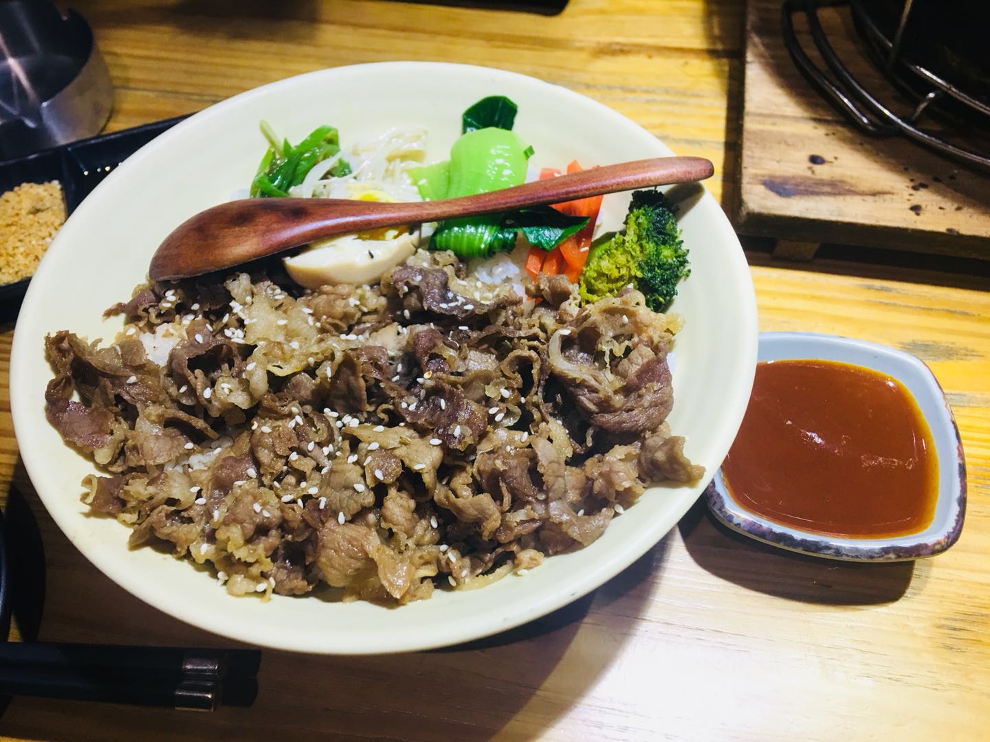 猫猫在路上,猫猫在路上走