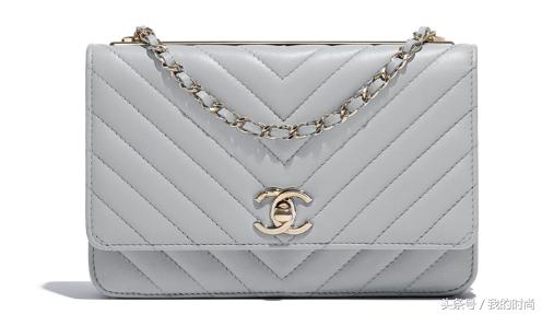 ChanelClutchwithChain最新款千万要慎入呀，看了就想买！