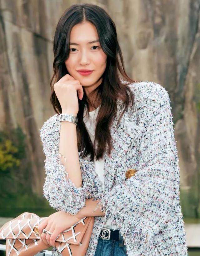 最显皮肤白的口红颜色,显白显气质这17支口红谁涂谁美