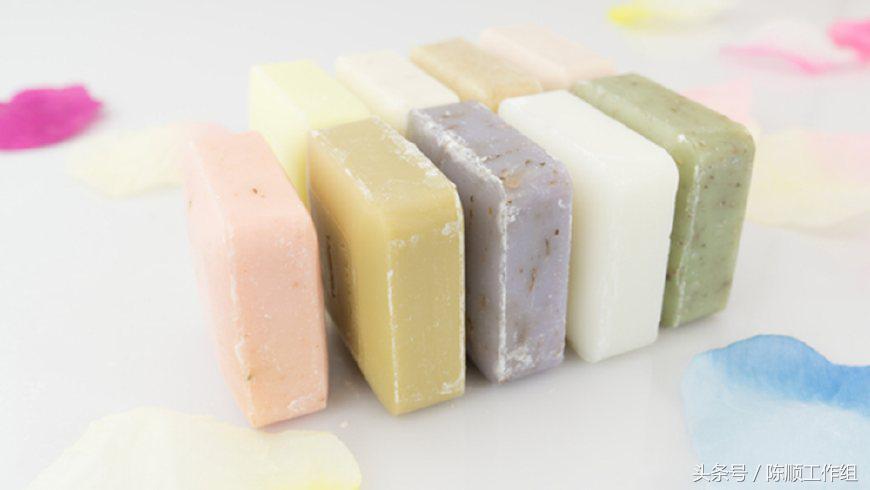 为什么现在的微商那么赚钱,朋友圈微商的货源