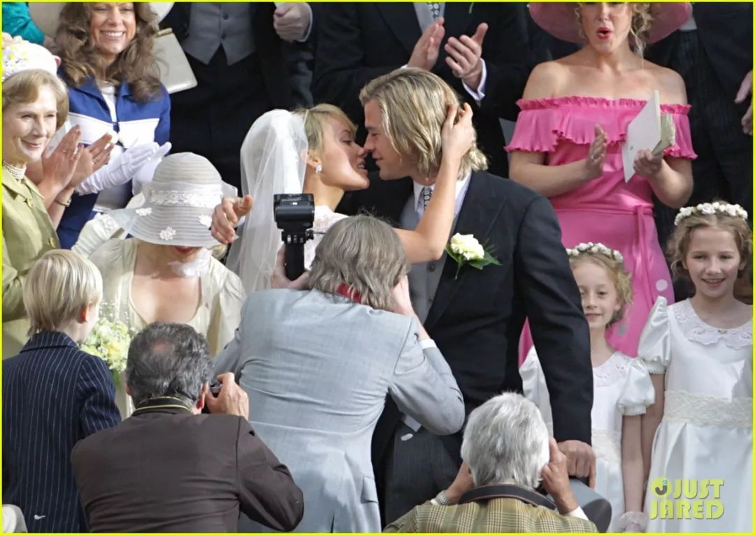 发现一枚比杜江更宠妻，比小贝会带娃的男神！颜值高更顾家的男神