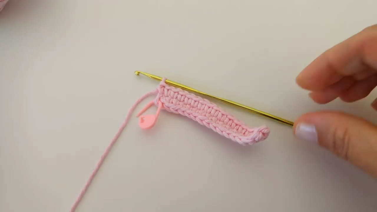 最新钩织婴儿鞋全教程,钩编织婴儿鞋教程全过程