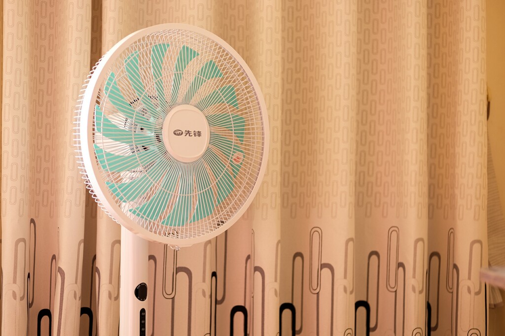 夏季落地扇我选择一款静音风量大的颜值电风扇：先锋DLD-D7