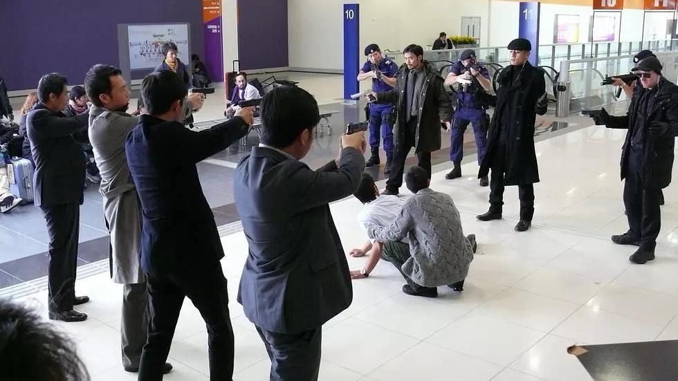 鐢靛奖瑙h鍗曡韩鐙楃殑鏁戣祹,鍗曡韩鐙楃殑鏁戣祹鐢靛奖