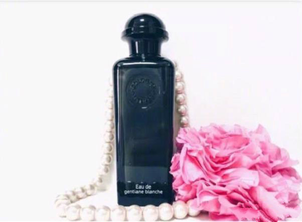 最有男人味淡香的香水推荐,闻香识女人里提到的香水