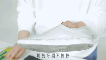 小白鞋发黄了怎么办一招教你解决,小白鞋发黄怎么处理最有效