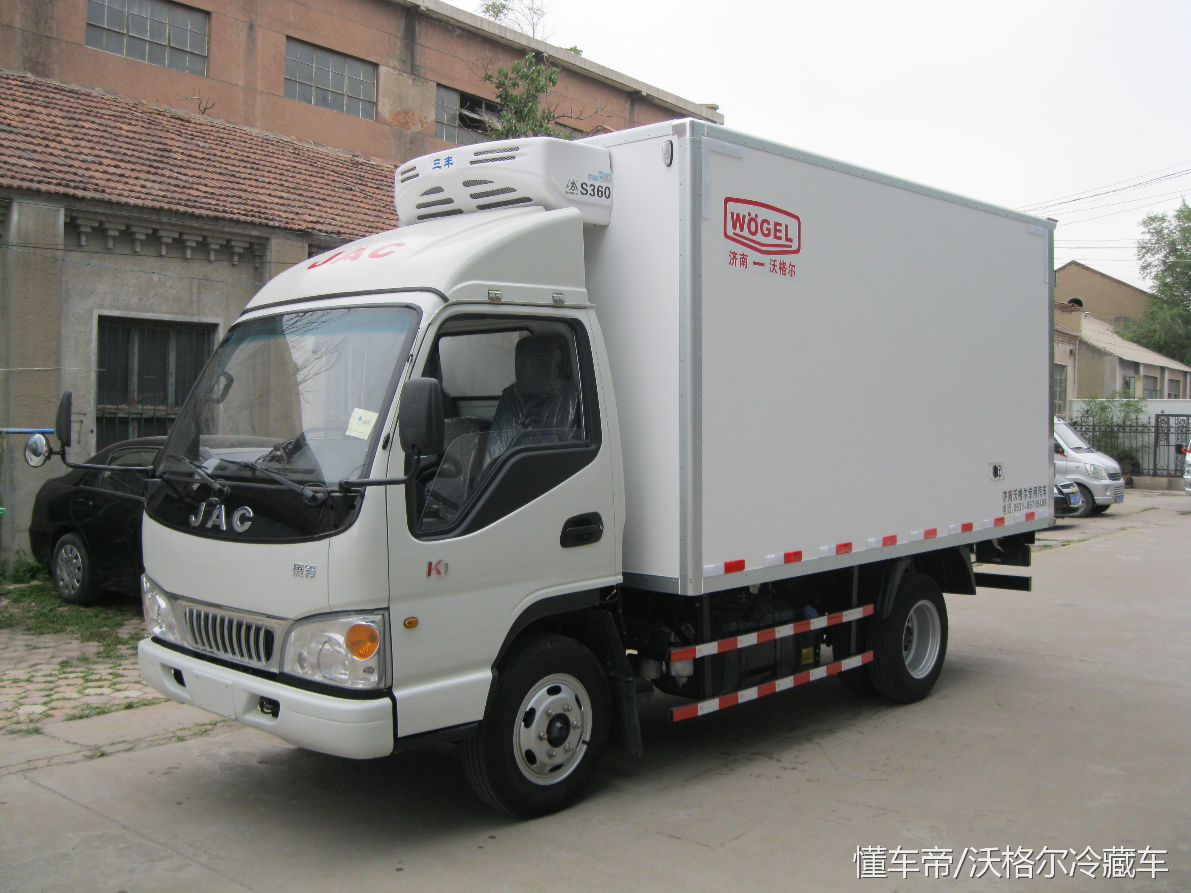 4.2冷藏车买什么样的好,什么样的冷藏车最合适