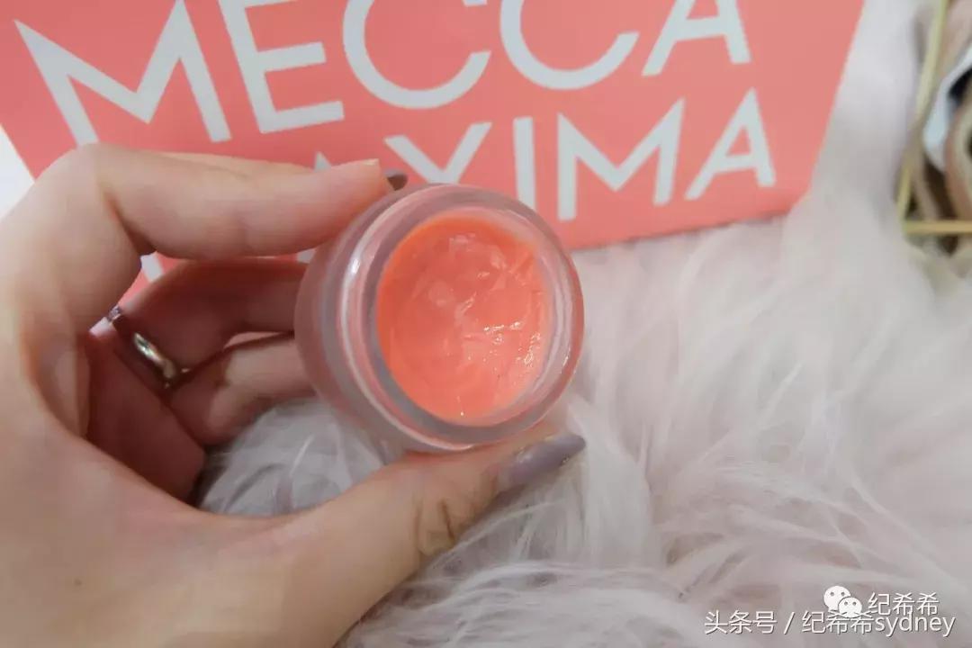 堪比屈臣氏的mecca品牌店,藏着不少一线大牌和欧美小众护肤美妆