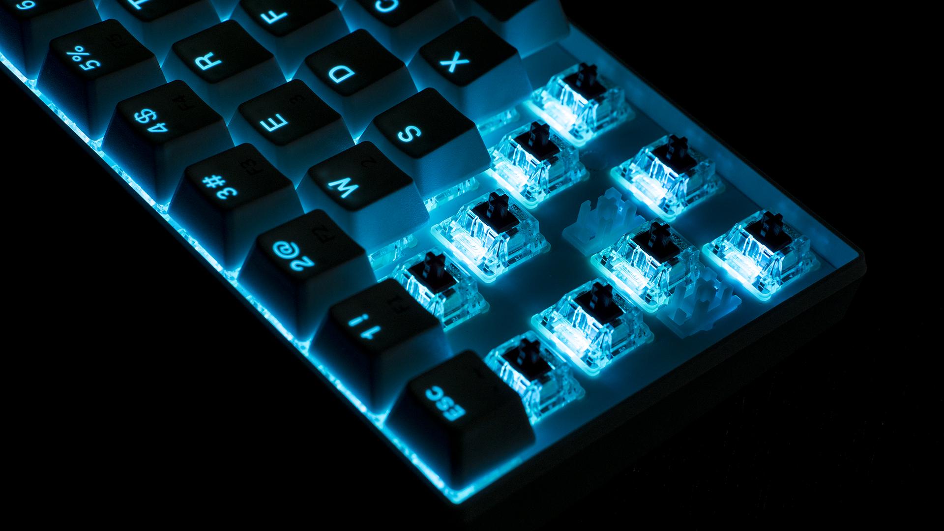 cherry键盘红轴推荐,cherry键盘红轴是最好的吗