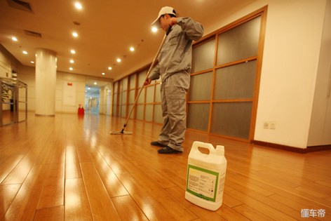 镀晶打蜡和抛光打蜡的区别,汽车打蜡封釉镀膜镀晶区别是什么