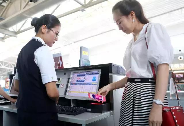 哪些机场可以使用电子登机牌,中国哪些机场可以用电子登机牌