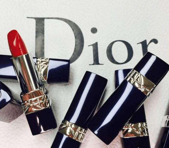 十大必买香水口红推荐,最近最火的香水和口红