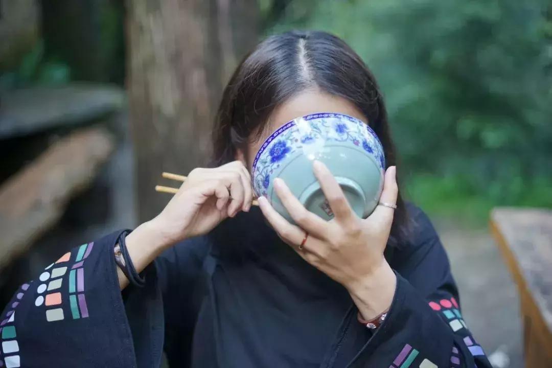 仙本那和印度尼西亚潜水哪个更好,仙本那彩湖潜水度假村多少钱一天