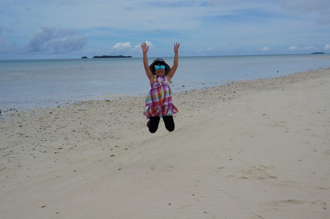 宝贝喜欢小金鱼,宝贝喜欢玩水