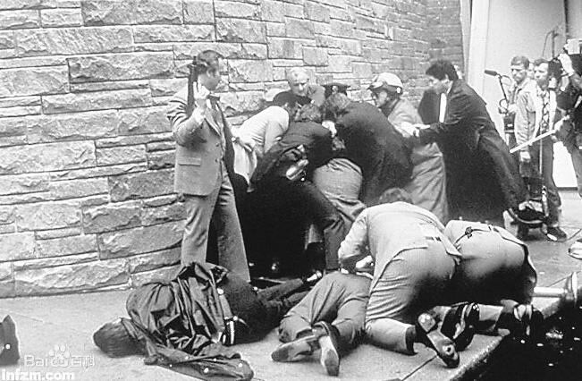 美国总统里根遇刺真实视频,美国总统里根遇刺真实影像全集