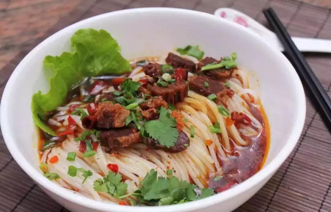 有一种炫富叫人到中年父母健在,有一种高级的炫富