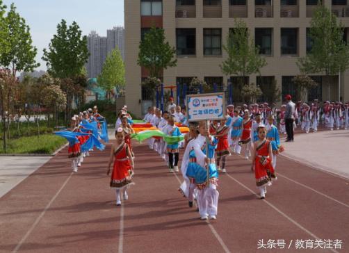“悦”舞飞翔—郑州市二七区嵩山路学校“悦文化”特色办学纪实