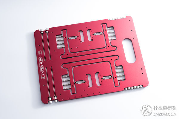 电影头号玩家里的大神都在用开放式主机，你还在用传统电脑？