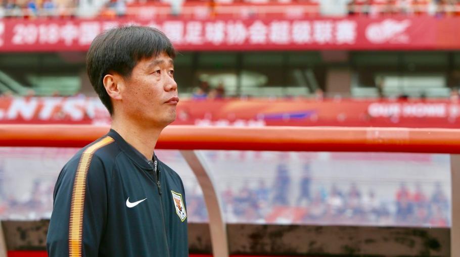 山东鲁能后防线集体思考人生,贵州恒丰笑纳赛季首胜