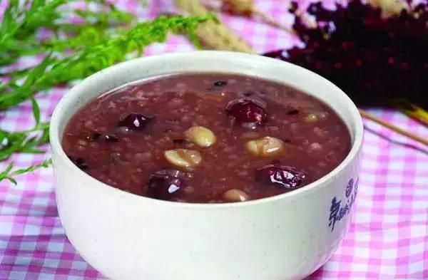 清明时节养生重在祛湿,中药祛湿粥