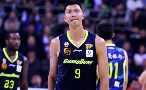 广东易建联最近一场比赛,广东队输球的心情