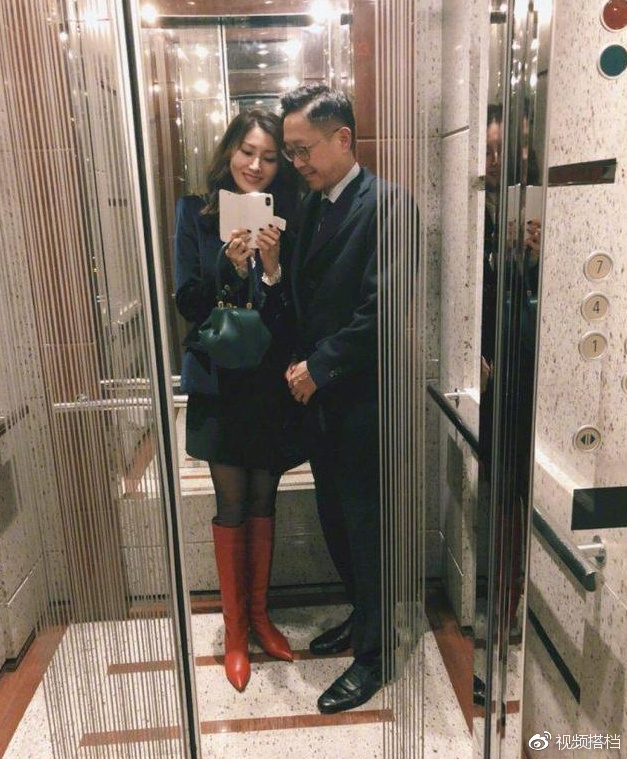 李嘉欣和关之琳巅峰颜值对比,李嘉欣和关之琳真人谁更漂亮