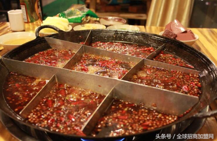 重庆火锅店加盟店10大品牌加盟费,重庆火锅加盟品牌哪个好