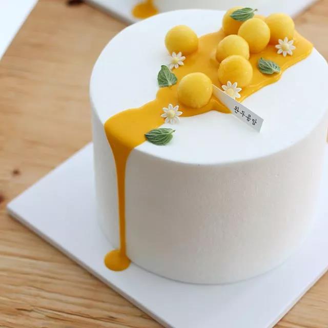 八齿裱花嘴奶油蛋糕简单造型,小孩子奶油蛋糕造型简单