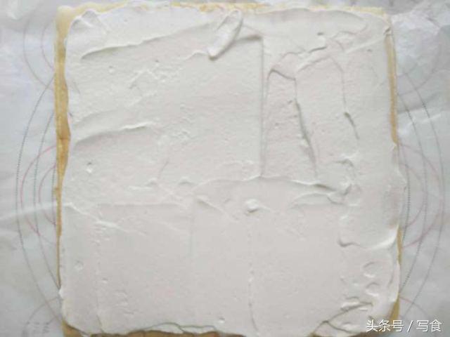 想吃大阪人气美食「草莓堂岛卷」再也不用大排长龙，在家就能复刻