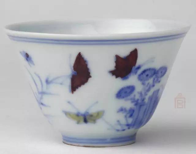 成化斗彩上的红彩和绿彩,古釉瓷器鉴定方法