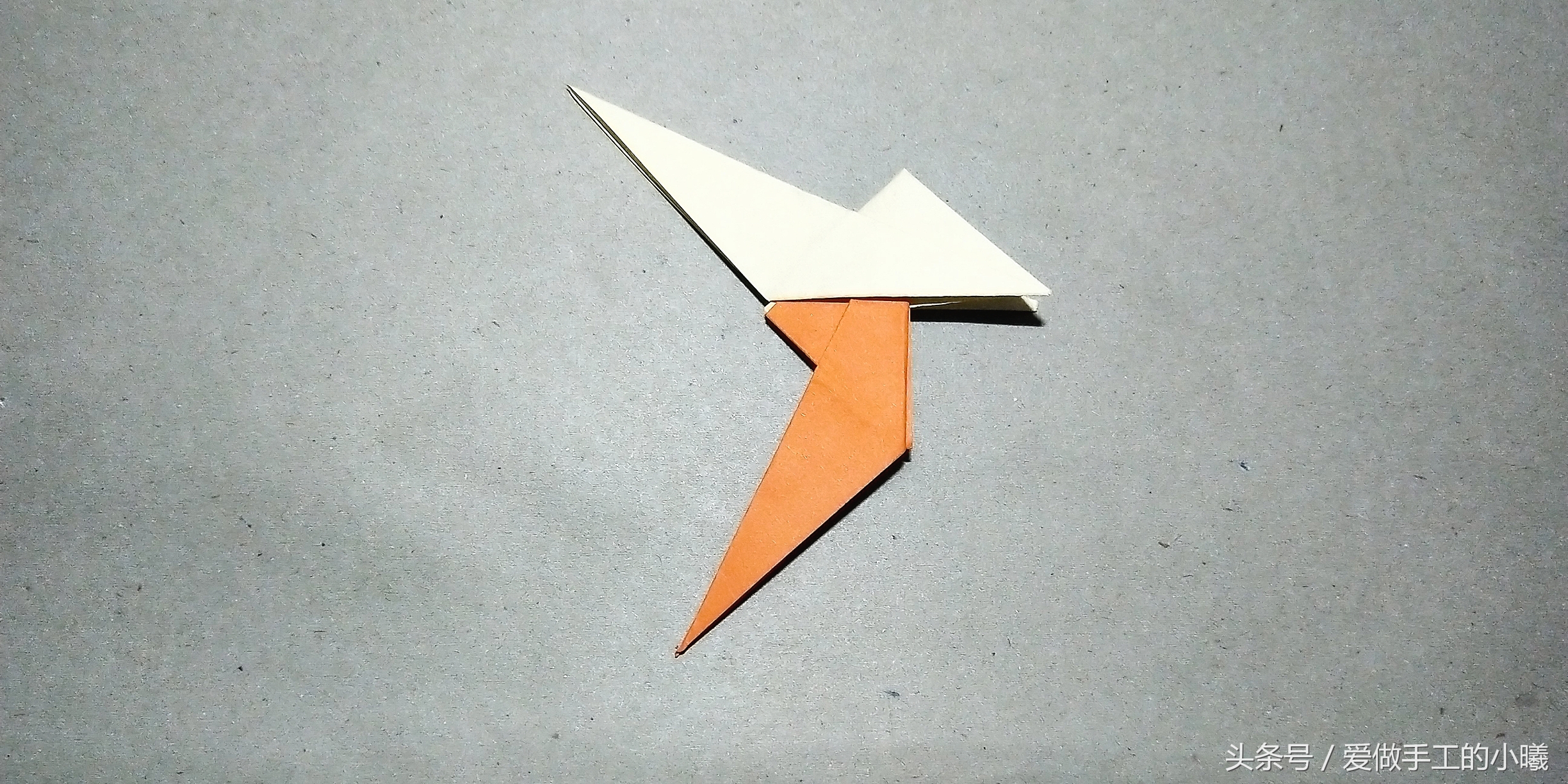 回旋飞镖折纸简单版,折纸风火轮飞镖方法