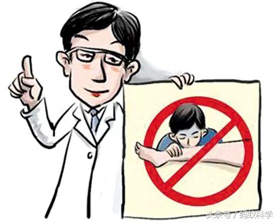 被毒蛇咬了怎么办用什么中药,被毒蛇咬了之后该怎么办原视频