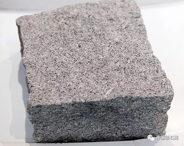 如何区分花岗岩和砂岩,灰岩和花岗岩区别