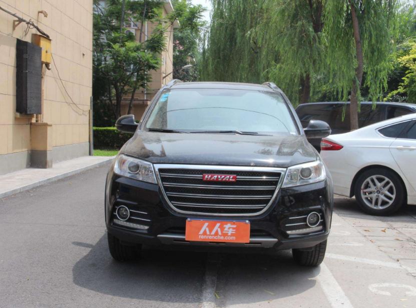 男子购买二手车发现大问题,男子低价购买二手车深夜被拖走