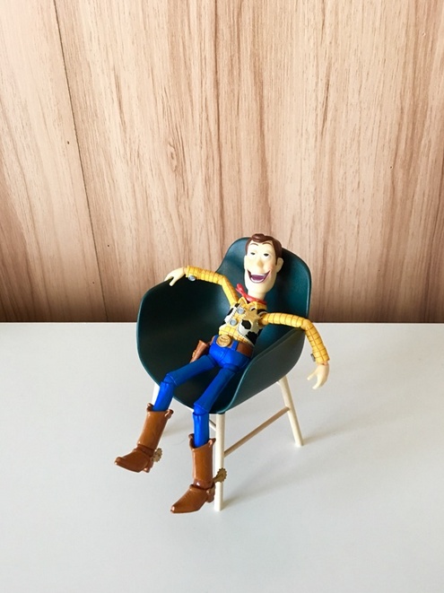 办公桌上摆什么逼格高,属鸡办公桌摆放物件