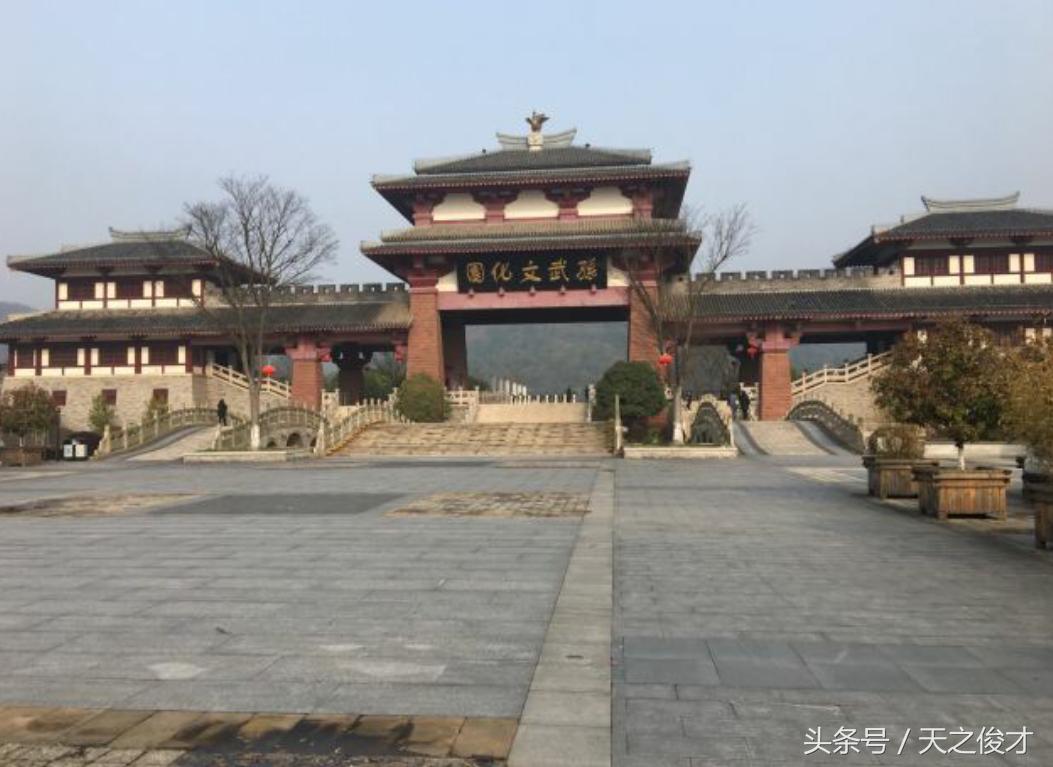 穹窿山山路陡吗,穹窿山是山吗