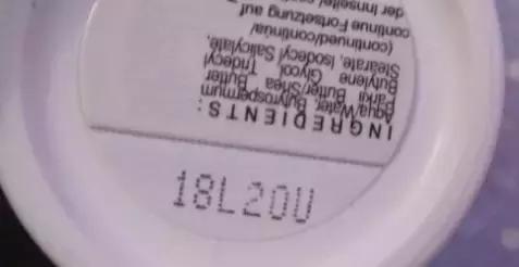 化妆品没有开封临期可以用吗,化妆品开封后放置半年还能用吗