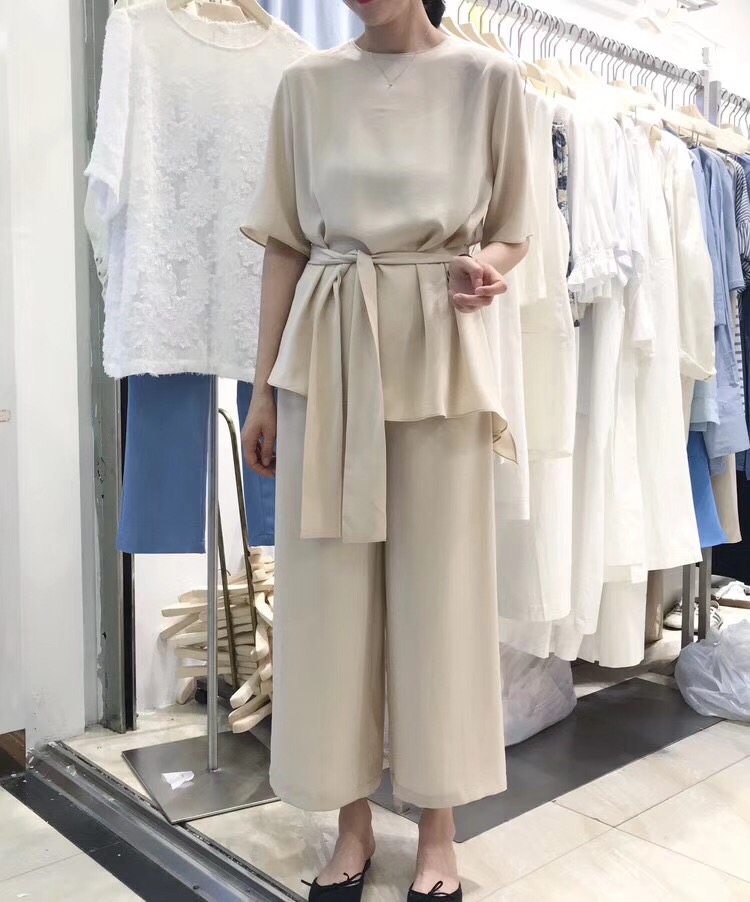 十三行女装档口韩系简约风,十三行高品质女装便宜又好看