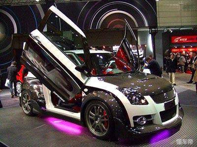 车衣毁车漆,贴车衣毁车漆嘛