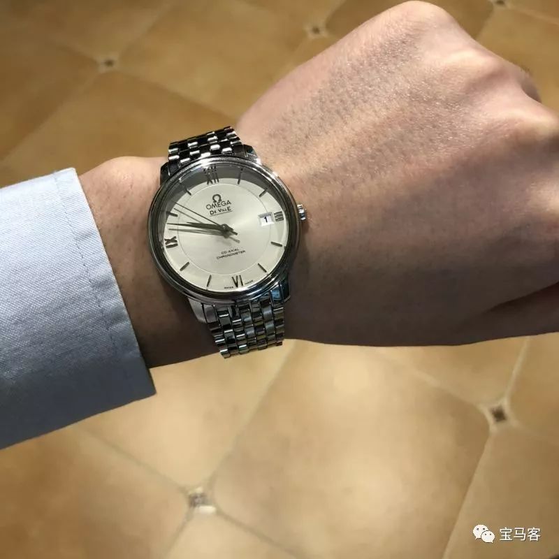 你以为开宝马的就只会戴劳力士吗？NONONO...